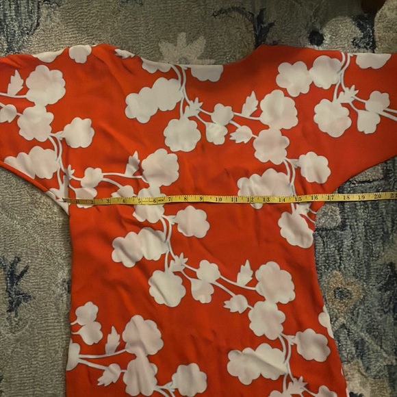 Diane von Furstenberg Maja Two Bud-Print Dress - tie missing - Picture 8 of 9